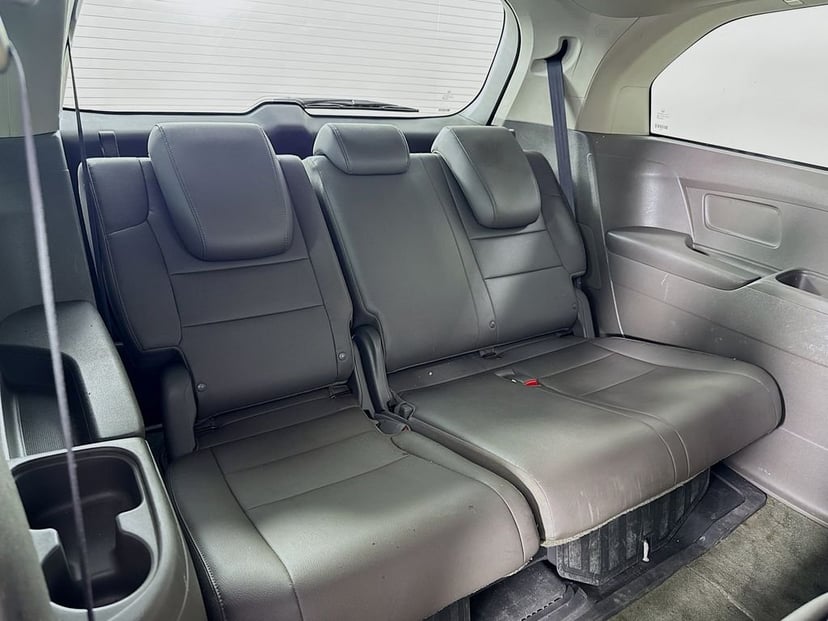 2015 Honda Odyssey - Image 35