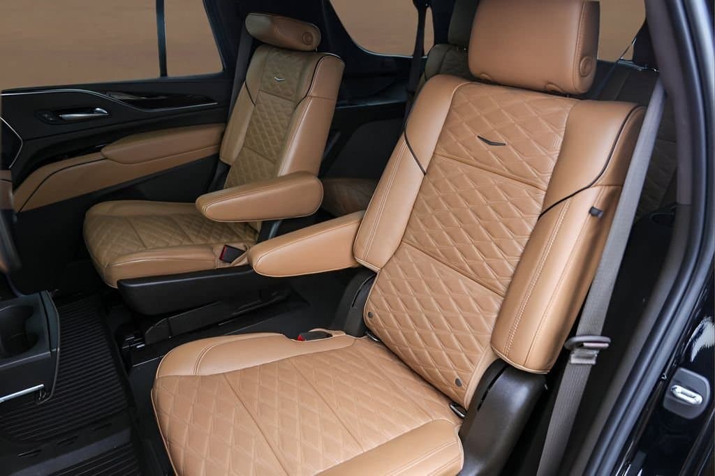 2021 Cadillac Escalade - Image 25