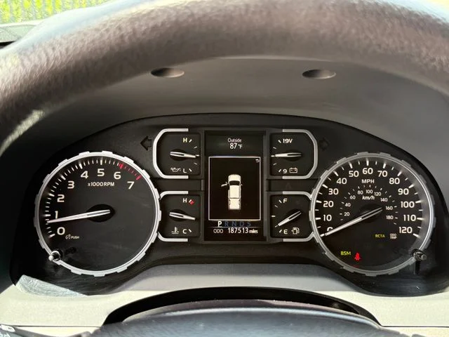 2021 Toyota Tundra - Image 11