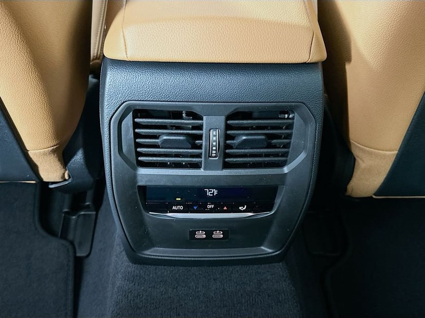 2026 BMW i4 - Image 18