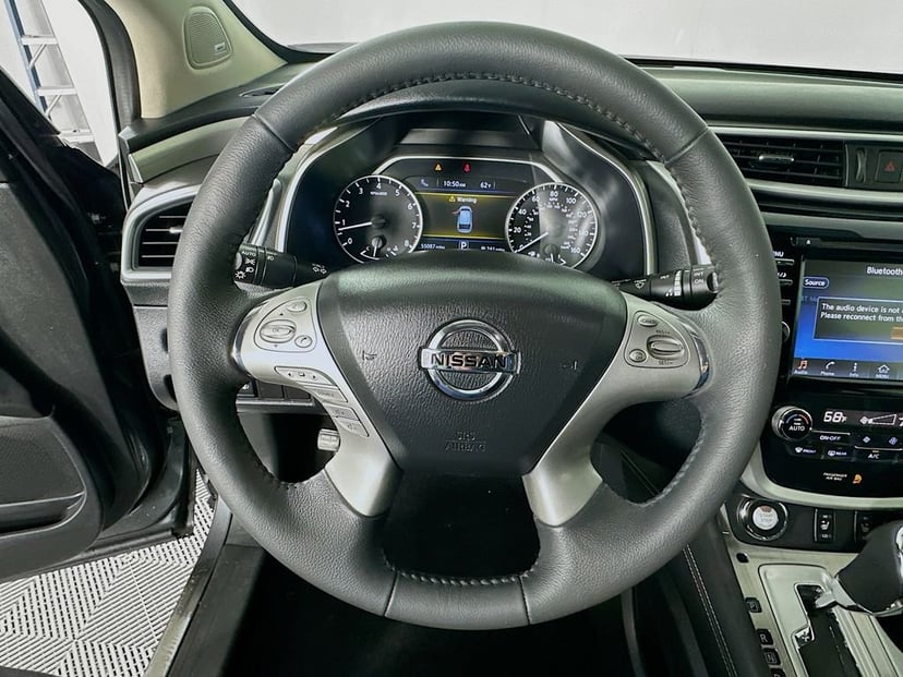 2017 Nissan Murano - Image 11