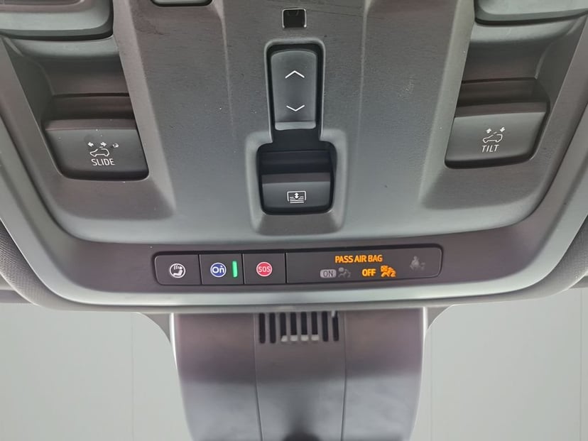2023 GMC Yukon XL - Image 44