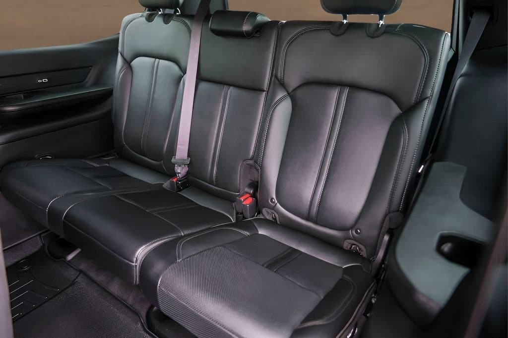 2023 Jeep Wagoneer - Image 26