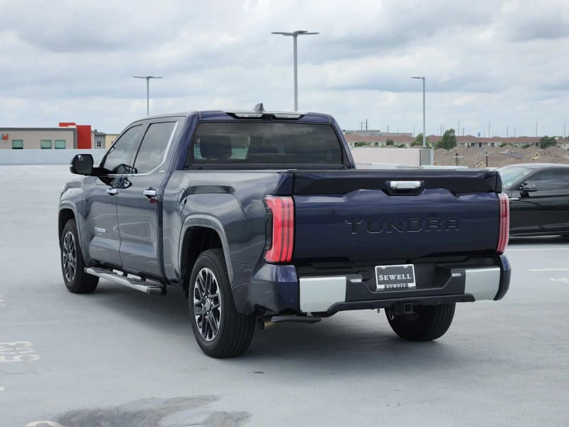 2023 Toyota Tundra - Image 5