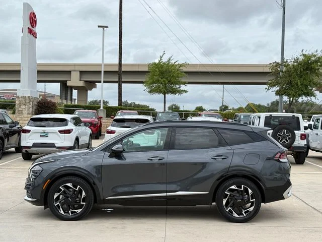 2023 Kia Sportage - Image 7