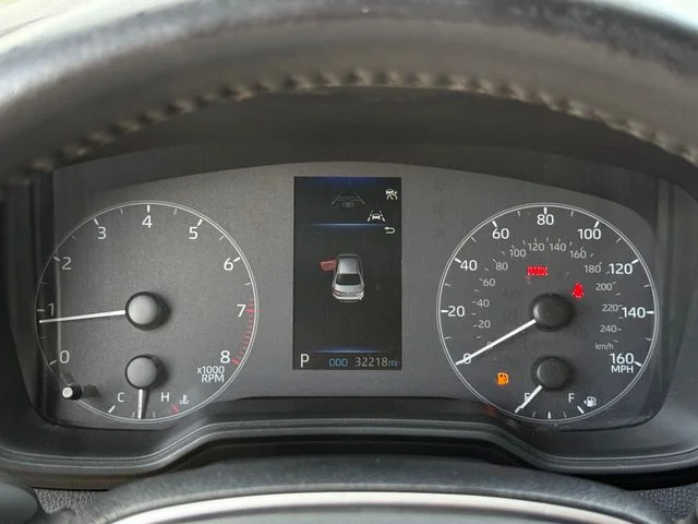 2023 Toyota Corolla - Image 16