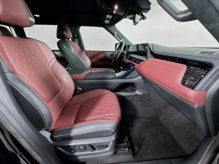 2026 INFINITI QX80 - Image 35