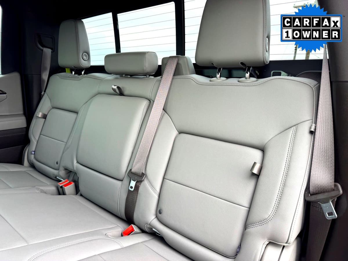 2024 Chevrolet Silverado 1500 - Image 15