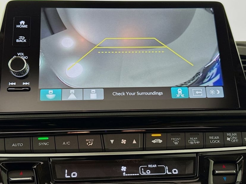 2026 Honda Odyssey - Image 17