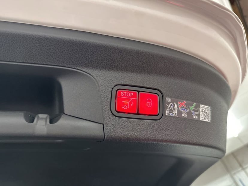 2026 Mercedes-Benz GLE - Image 63