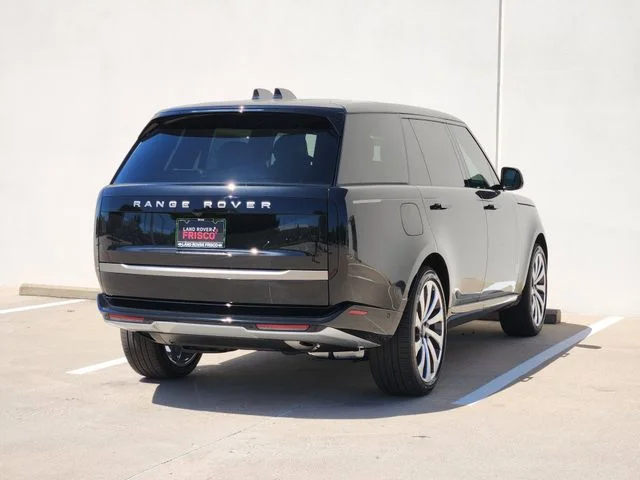 2026 Land Rover Range Rover - Image 4