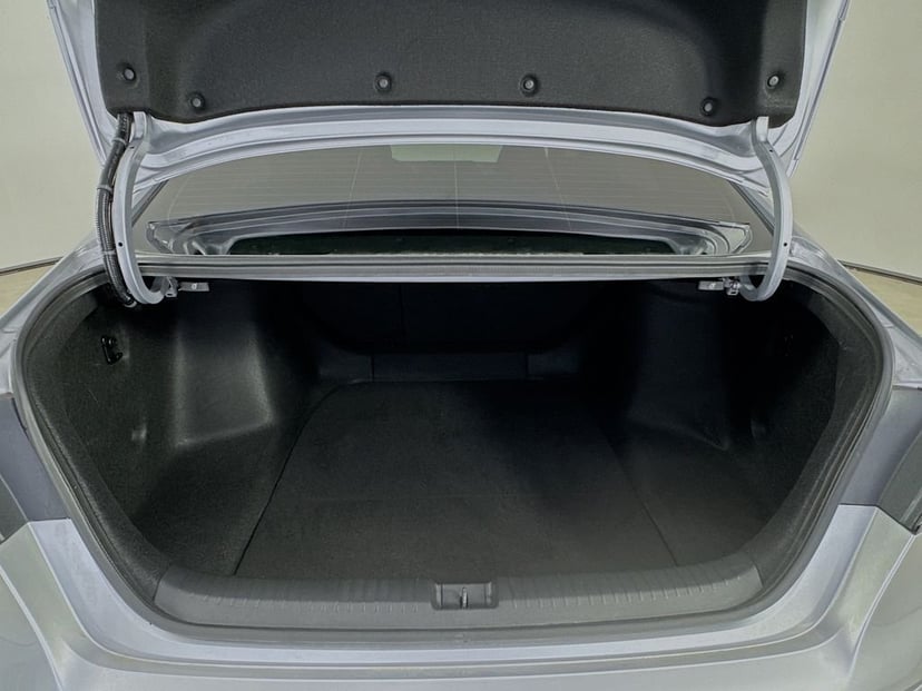 2025 Honda Accord Hybrid - Image 34