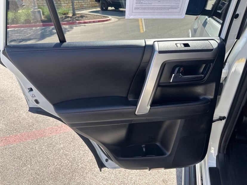 2020 Toyota 4Runner - Image 18