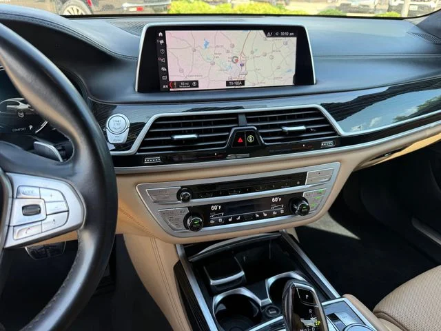 2019 BMW 7 Series - Image 19
