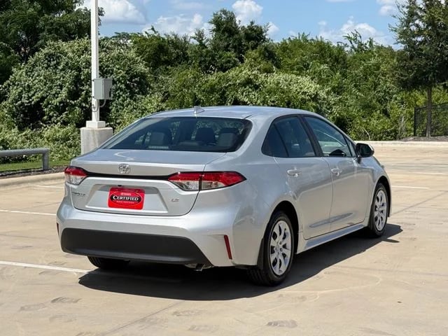 2025 Toyota Corolla - Image 4