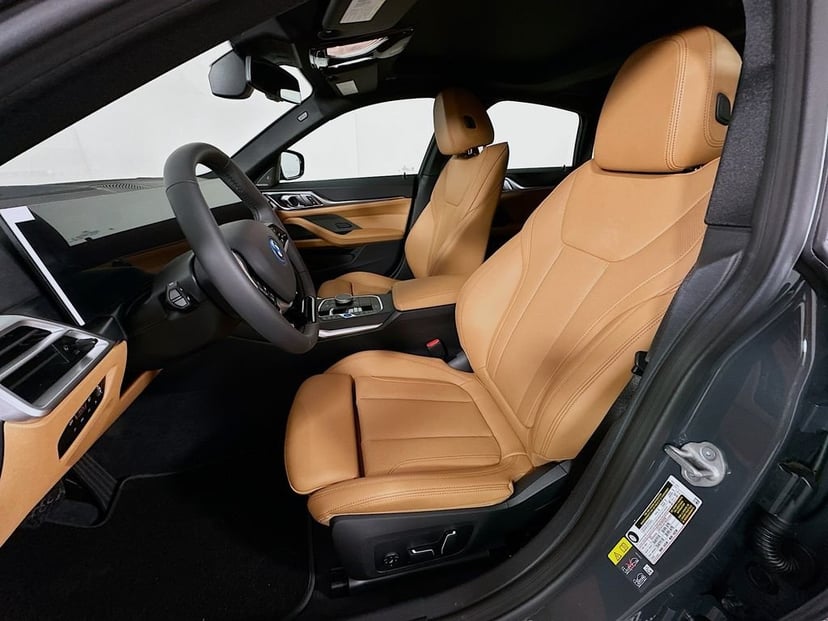 2026 BMW i4 - Image 16