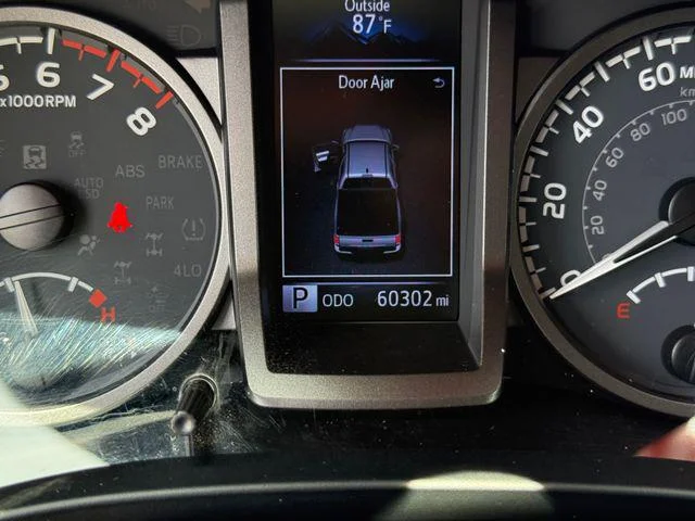 2020 Toyota Tacoma - Image 47