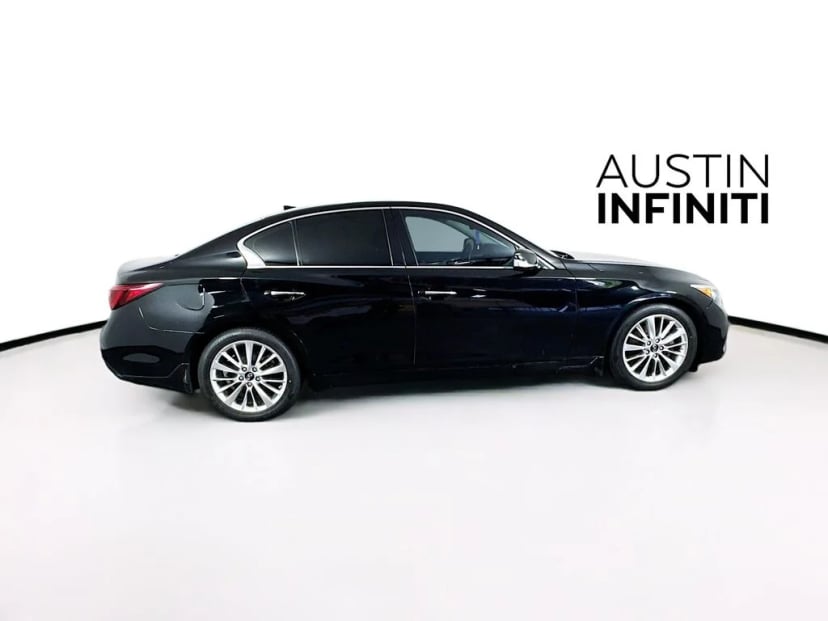 2021 INFINITI Q50 - Image 10