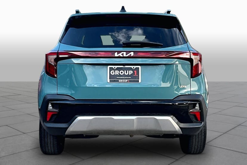 2024 Kia Seltos - Image 5