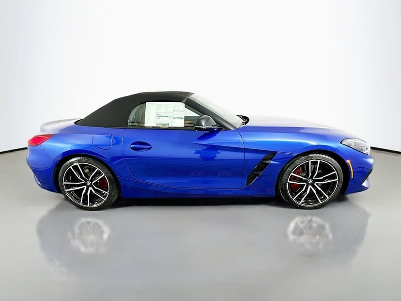 2026 BMW Z4 - Image 3