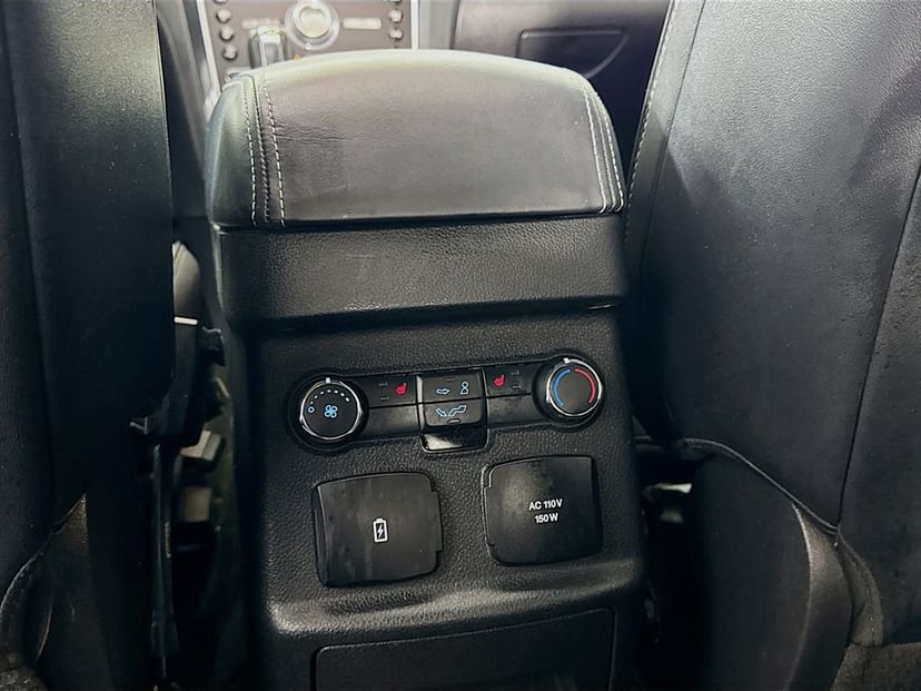 2016 Ford Explorer - Image 31