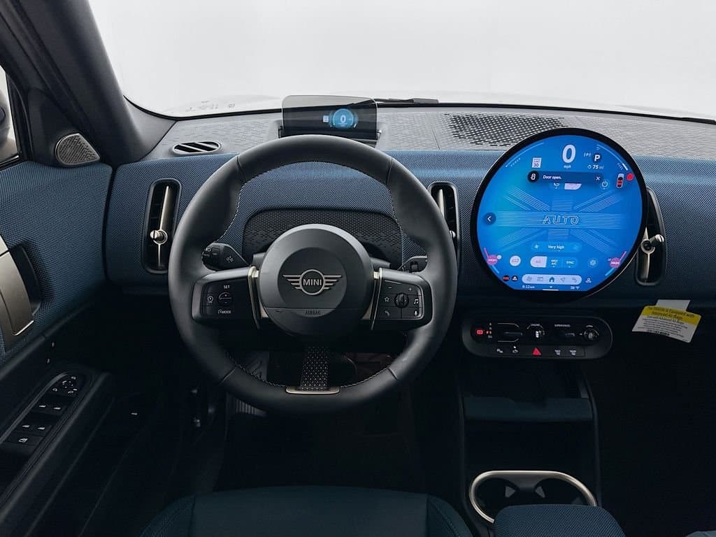 2025 MINI Cooper S Countryman - Image 19