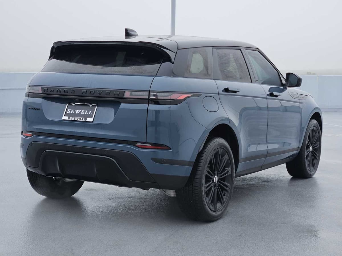 2026 Land Rover Range Rover Evoque - Image 7