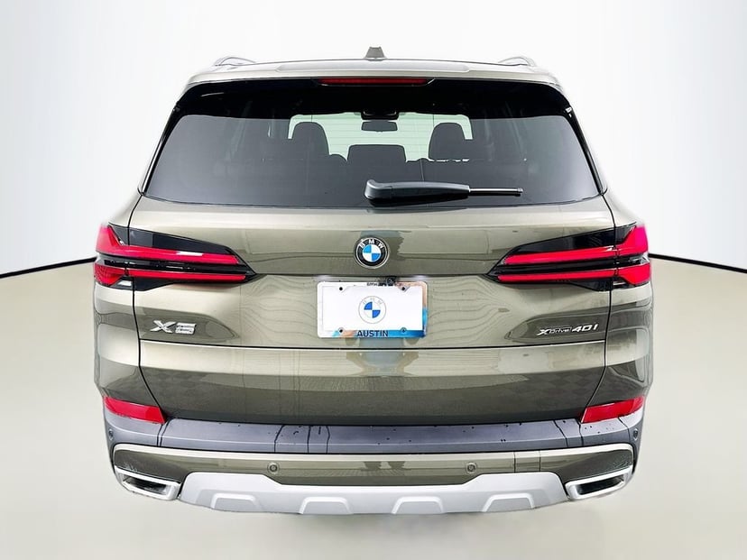 2026 BMW X5 - Image 6