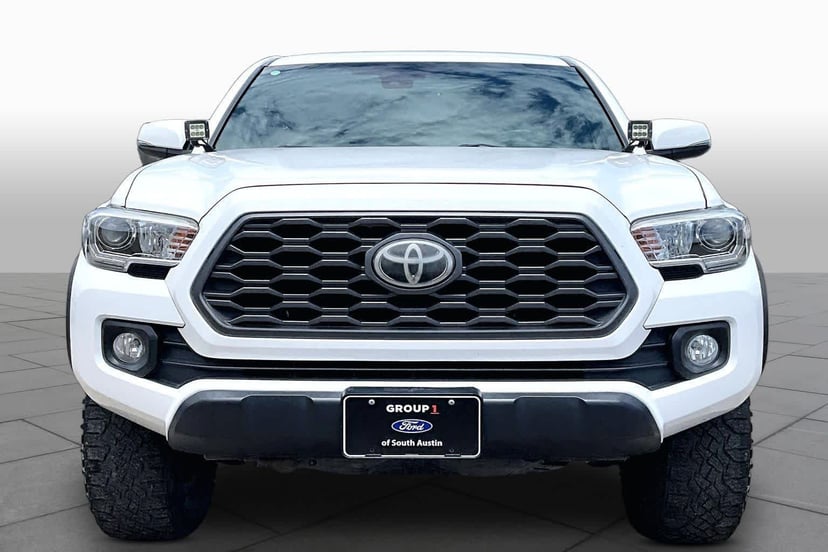 2020 Toyota Tacoma - Image 3