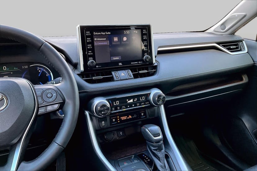 2020 Toyota RAV4 Hybrid - Image 9