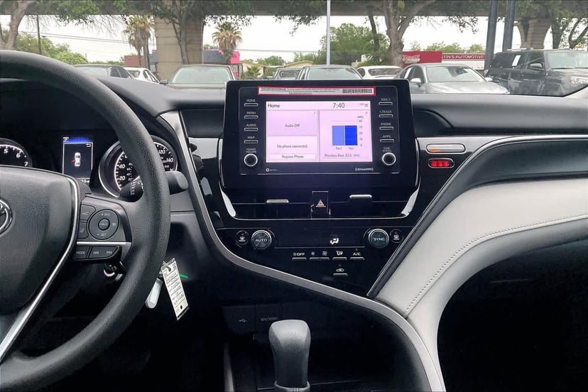 2024 Toyota Camry - Image 7