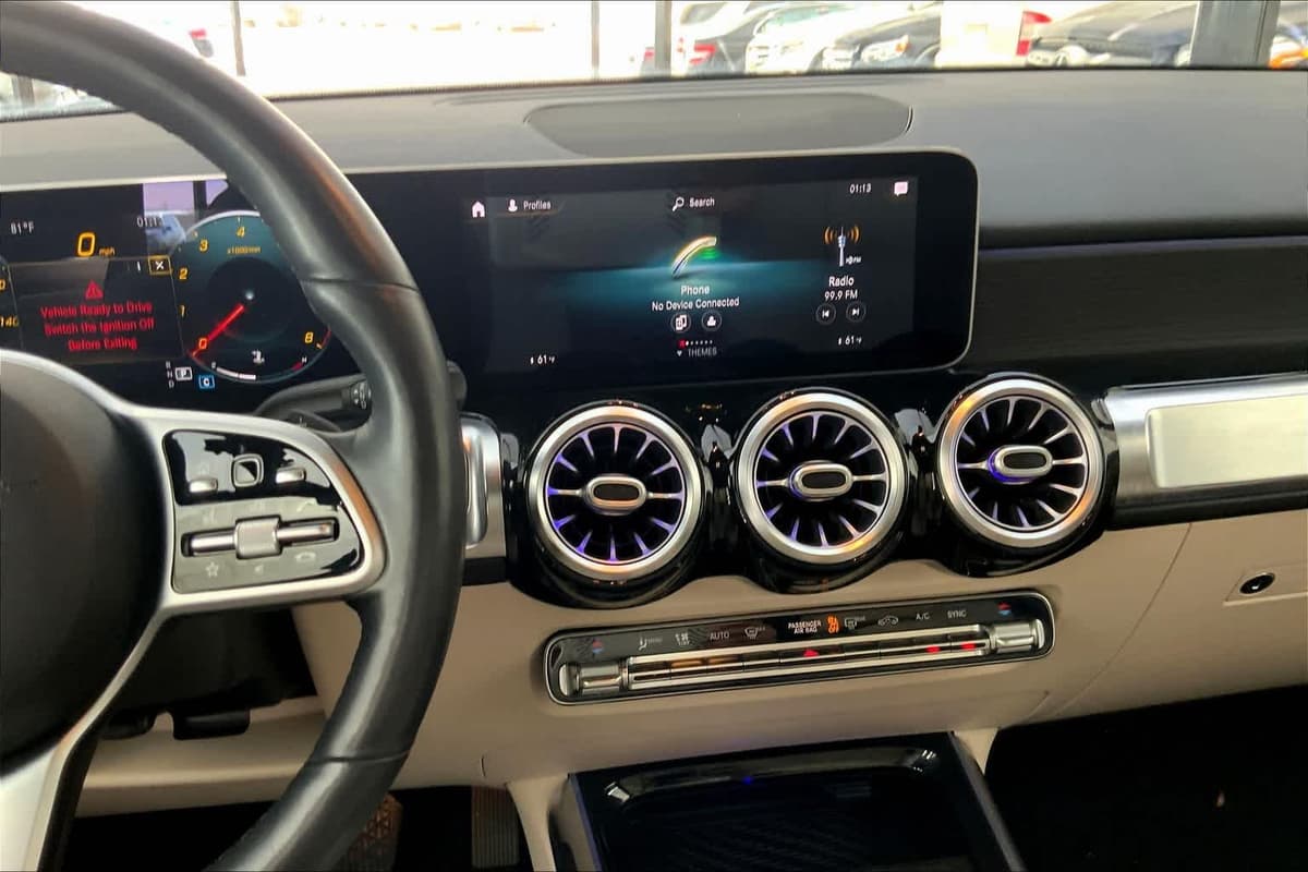 2020 Mercedes-Benz GLB 250 - Image 6