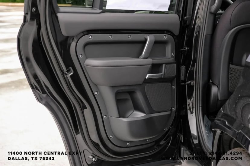 2026 Land Rover Defender 110 - Image 50