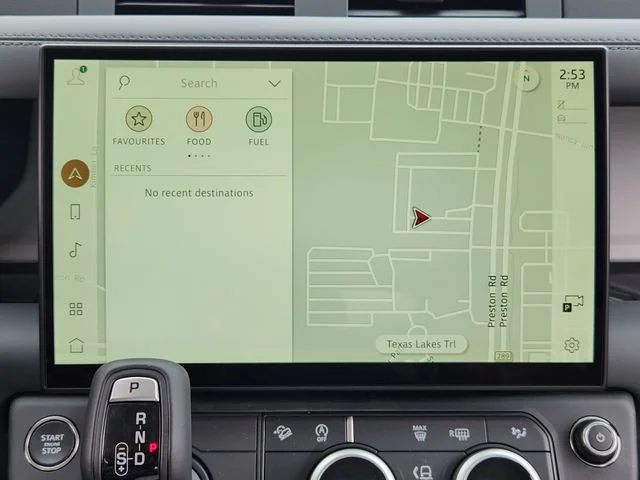 2026 Land Rover Defender 110 - Image 12