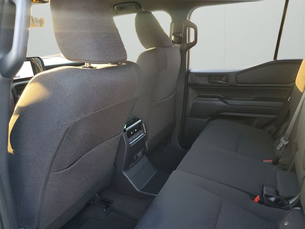 2025 Toyota Land Cruiser - Image 18