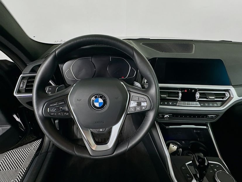 2022 BMW 4 Series - Image 11