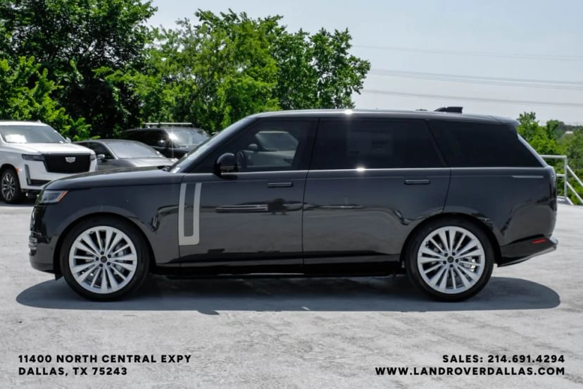2026 Land Rover Range Rover - Image 11