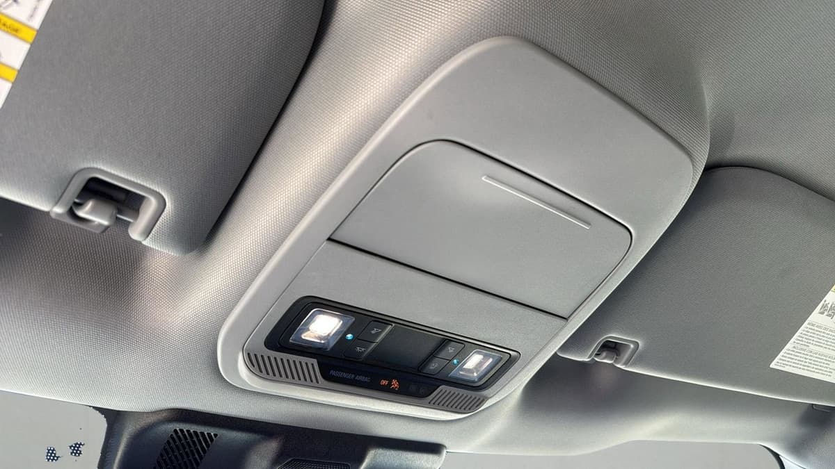 2025 Ford F-150 - Image 23