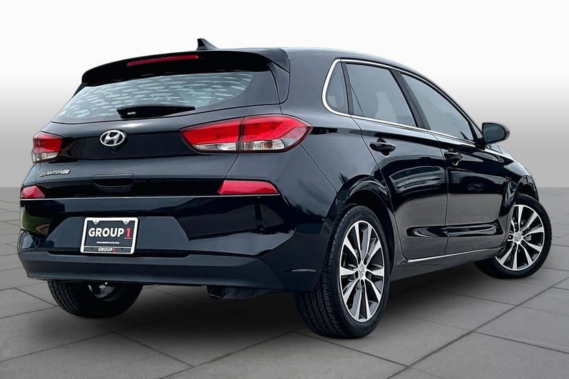 2018 Hyundai Elantra GT - Image 13