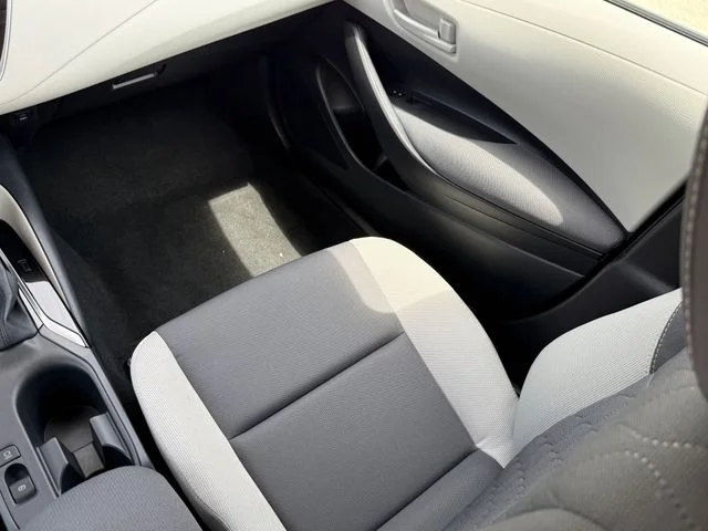 2026 Toyota Corolla - Image 25