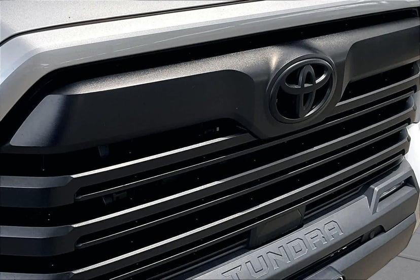 2023 Toyota Tundra - Image 29