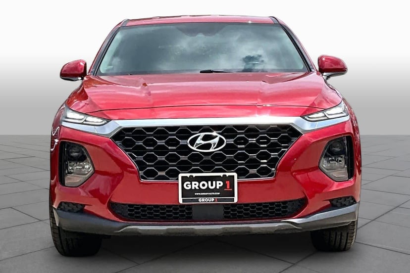 2019 Hyundai Santa Fe - Image 2