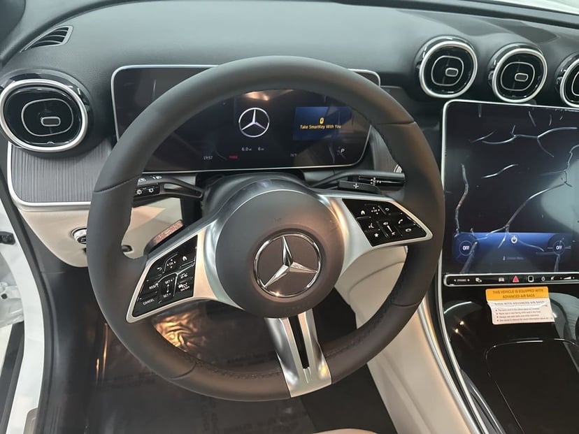 2026 Mercedes-Benz GLC - Image 10