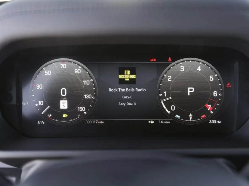 2026 Land Rover Defender 110 - Image 17