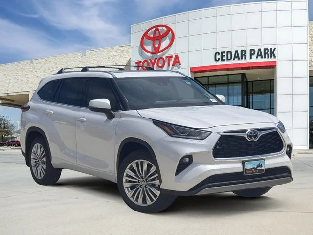 2026 Toyota Highlander Hybrid - Image 1