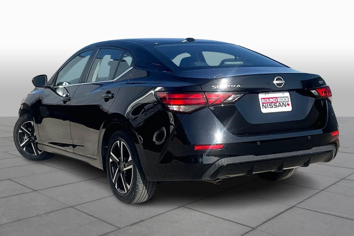 2024 Nissan Sentra - Image 12