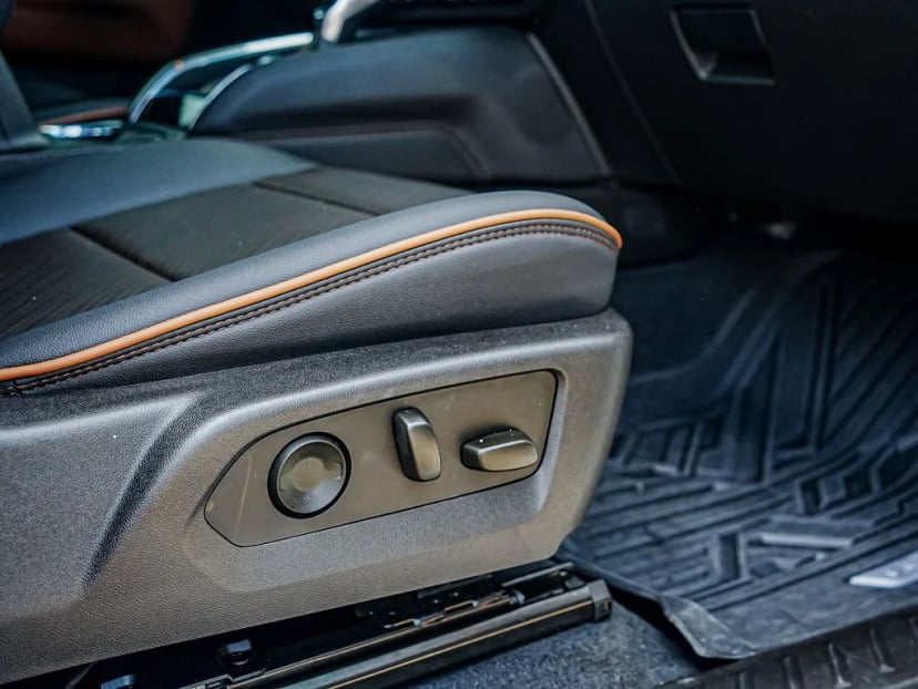 2025 GMC Canyon - Image 30