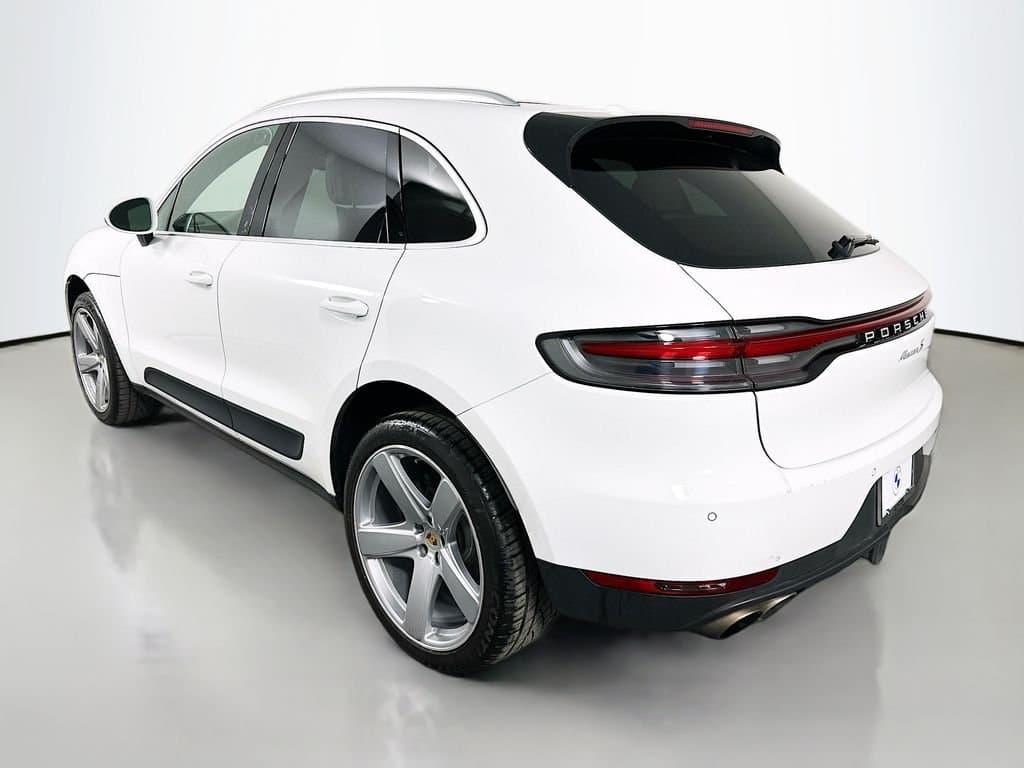 2020 Porsche Macan - Image 7