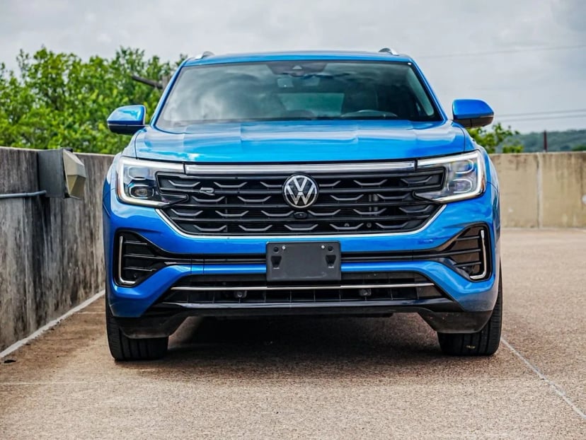 2024 Volkswagen Atlas Cross Sport - Image 5