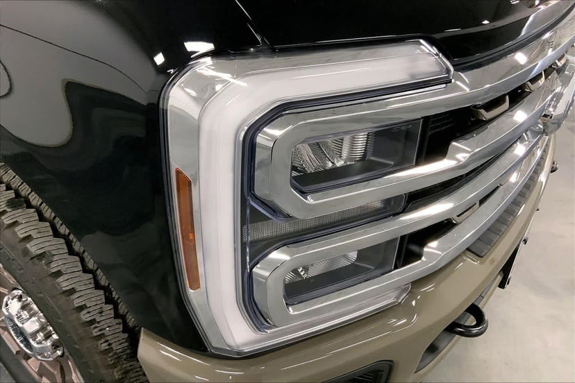 2026 Ford Super Duty - Image 13